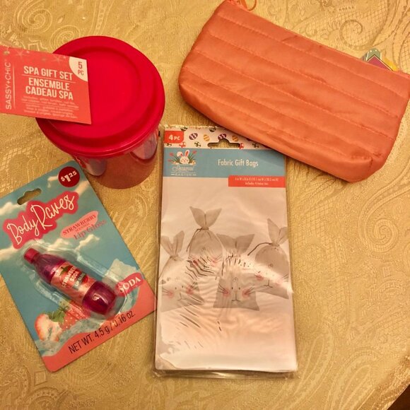 NWT, Pink, Easter basket bundle, wood basket, bunny, personal care/spa items - Picture 5 of 14